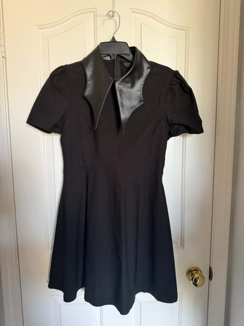 Killstar x Kihilist - Chapel Collar Black Dress Bat Collar (Large)